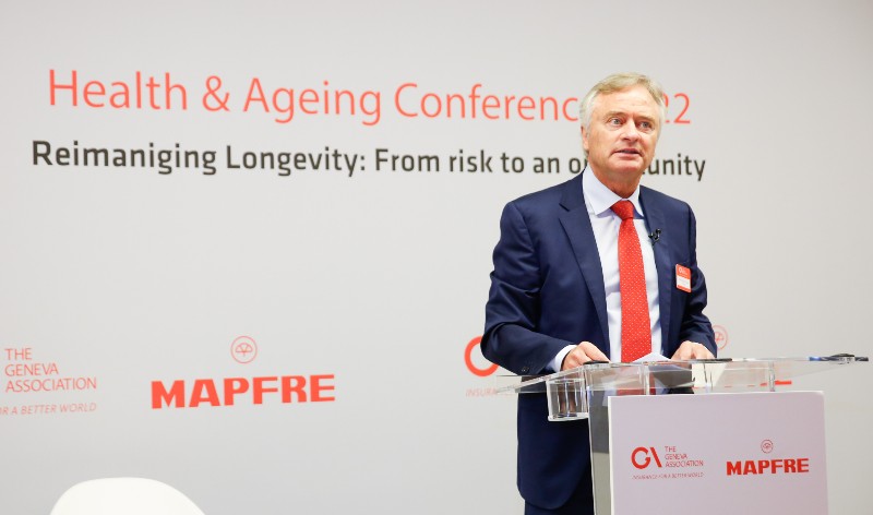 The acceleration of aging is the major challenge that insurance needs to address
